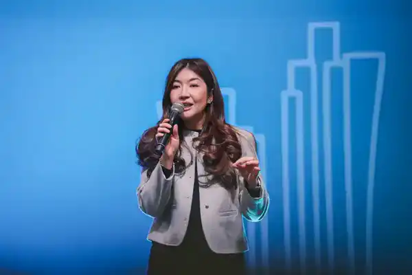 Более 10 тысяч человек приняли участие в молодежном концерте в поддержку референдума в Астане (6)