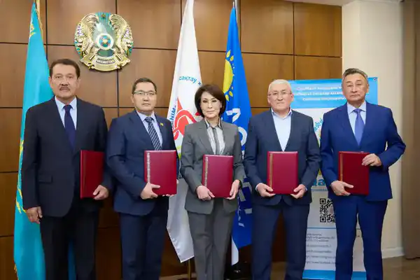 МИНЗДРАВ И ПРОФСОЮЗЫ: НОВЫЕ СОЦИАЛЬНЫЕ ГАРАНТИИ ДЛЯ МЕДИЦИНСКИХ РАБОТНИКОВ (4)