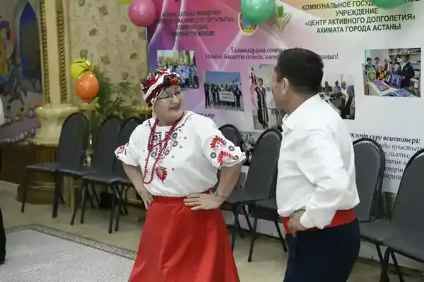 В Астане прошло праздничное мероприятие «Алғыс жүректен шыққан сөз» (3)