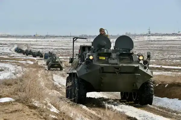 Пять тысяч военнослужащих приняли участие в масштабной проверке Десантно-штурмовых войск (8)
