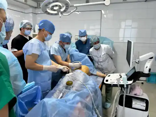 Флагманская клиника Казахстана: более 8 000 операций, 426 высокотехнологичных вмешательств, 40 444 диагностических исследований за 2025 год (3)