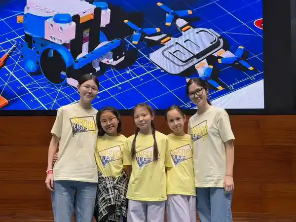 Школьники Карагандинской области завоевали путёвки на международный чемпионат по робототехнике (6)