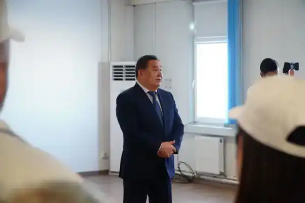 Аким области встретился с коллективом Макинской птицефабрики (4)