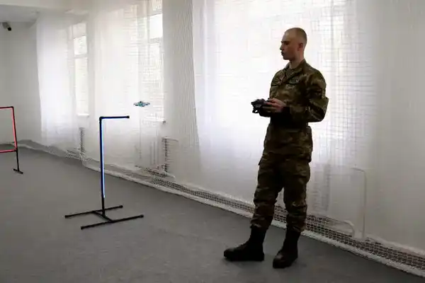 Министр обороны презентовал депутатам Парламента проект Sarbaz+ в Алматы (8)