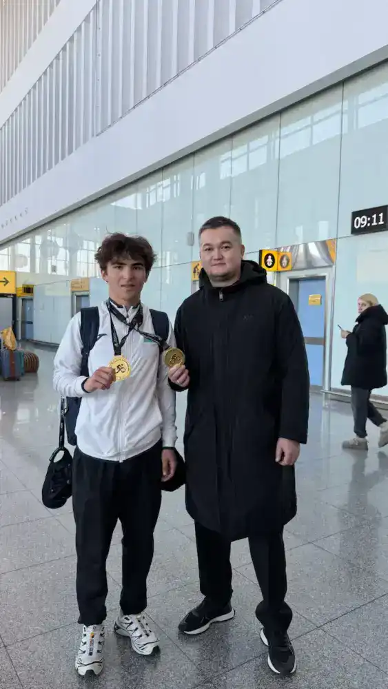 Двукратный чемпион Азии по велоспорту вернулся на родину (4)