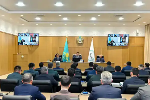 В области Абай обсудили проект новой Конституции (6)