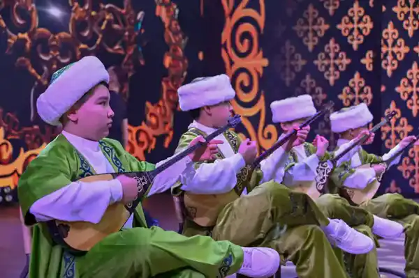 В Астане состоялся отчетный концерт студии «Жас сарбаз» имени Нургисы Тлендиева (3)