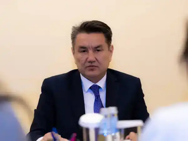 Аким ВКО провёл личный приём граждан (2)