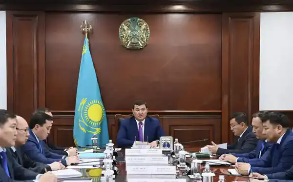 Строительство железнодорожных вокзалов - на контроле (4)