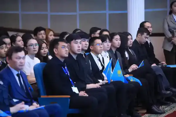 Новая Конституция поддерживает созидательность и инновации (10)