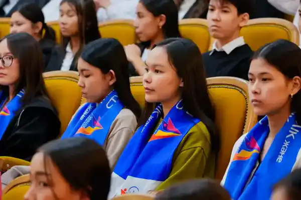 «Закон и порядок»: профилактический спектакль о вреде наркотиков представили столичной молодежи (9)