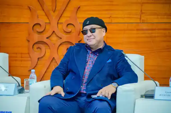 «Закон и порядок»: в Астане прошла профилактическая акция для студентов (7)