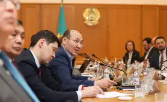 Круглый стол по развитию рынка ценных бумаг в городе