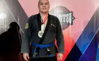 Победа сотрудника МЧС на международном турнире по BJJ подчеркивает высокий уровень подготовки российских спортсменов и их вклад в популяризацию боевых искусств.