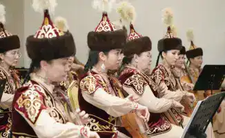 Концерт кюев Дины Нурпеисовой в Астане посвященный 165-летию композитора