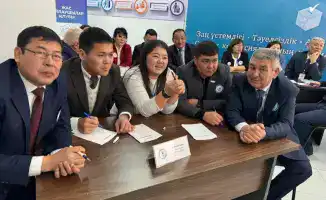 Интеллектуальная игра и конкурс на Всемирный день выборов в Атырауской области