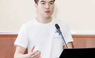 JECTIVE HUB Западно-Казахстанский университет М.Утемисова студенты технологии искусственный интеллект