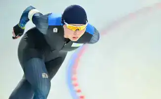 Кристина Шумекова завоевала золото на чемпионате мира среди юниоров по конькобежному спорту