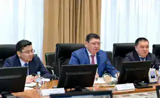 Железная дорога «Аягоз–Бахты»: мосты, станции и рабочие места!