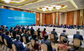 Экспертная встреча в Астане: возможные последствия реформы Конституции для прав граждан и парламентской системы