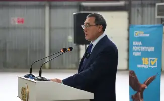 Марат Султангазиев: Законы как стержень для устойчивого развития на встрече с коллективом индустриально-логистического центра «ДАМУ»