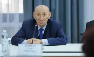 Обсуждение проекта новой Конституции Казахстана с творческой интеллигенцией