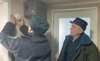 Профилактические рейды по предупреждению пожаров проходят в жилом секторе Казахстана