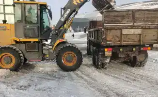 В Астане работают 3 074 дорожных рабочих и 1 575 единиц спецтехники для уборки снега