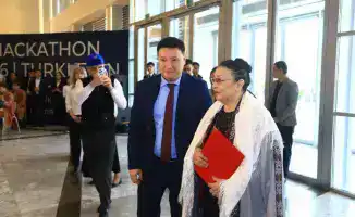 Меруерт Утекешова приняла участие в открытии AI-Хакатона в Туркестане