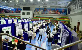 В Казахстане стартовал республиканский конкурс научных проектов с участием 993 школьников и 756 работ