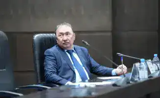 Встреча главы агентства по госслужбе с командой казначейства идеи по улучшению госуправления и борьбе с коррупцией