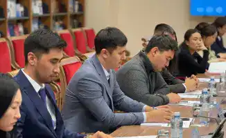 Государственные символы как компас: обсуждение правового статуса в новой Конституции