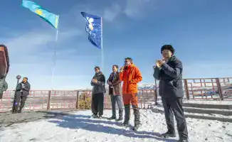Парапланеристы из шести стран соревнуются в зимнем Жетісу