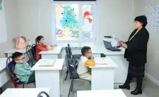 Караганда: пенсионерам помогают найти работу