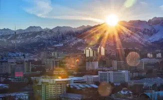 В Алматы прошла встреча, способствующая повышению правовой грамотности молодёжи через искусственный интеллект