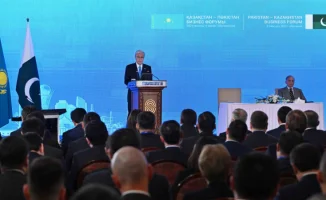 Токаев обозначил ключевые направления сотрудничества с Пакистаном на бизнес-форуме в Исламабаде