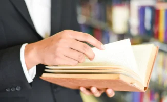 Токаев призывает чиновников к чтению для сохранения когнитивных способностей