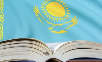 Новая Конституция Казахстана: детально разбираем, что изменится