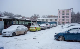 Судебное разбирательство по делу о Никольском рынке: трое участников схемы получили приговор за попытку вернуть рынок на 2,2 миллиарда тенге с помощью подложных документов и подставных лиц.