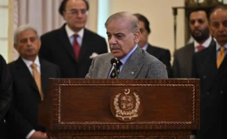 Укрепление двусторонних отношений: Премьер Пакистана выразил благодарность Токаеву за поддержку, что может привести к новым экономическим и политическим инициативам