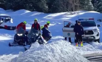 Снежная лавина в горах Алматы унесла жизнь туриста