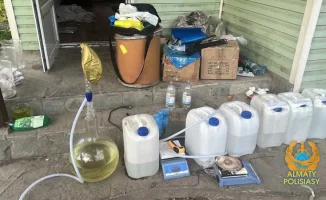 Приговор участникам ОПГ в Алматы: 16 лет за подпольные нарколаборатории, главарь в бегах