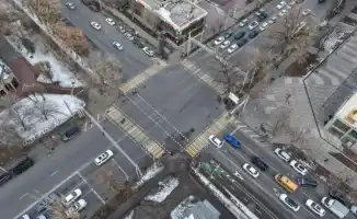 Алматы адаптирует светофоры для пешеходов на загруженных перекрестках: международный опыт в действии