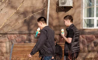 Алматинцы наслаждаются рекордной зимней жарой: +23 градуса в феврале