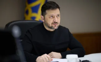 Зеленский: 'Мы на переговорах с агрессором — это уже наш компромисс, стоим на своем рубеже'