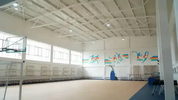 Почти 89 тысяч ученических мест введено за счет средств, изъятых у коррупционеров (2)