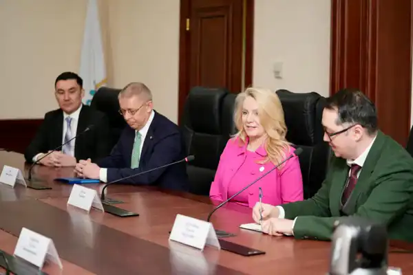 Минэнерго и «Шелл Казахстан» подписали контракт на геологоразведку участка «Жанатурмыс» в Актюбинской области (3)