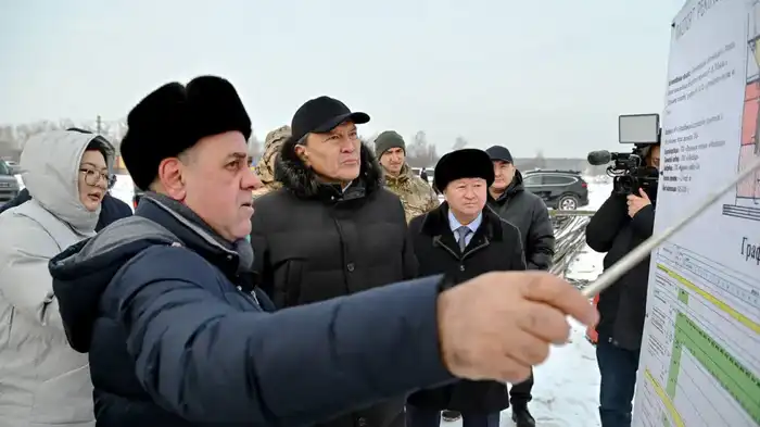 Аким СКО провел кустовое совещание с акимами близлежащих районов (9)