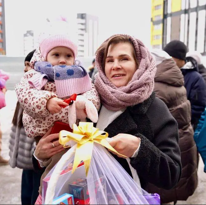 В ВКО 20 семей получили ключи от новых квартир (2)