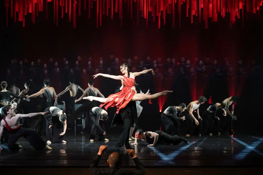 Балет-кантата «Carmina Burana» вновь представлена на сцене театра «Астана Балет» (2)